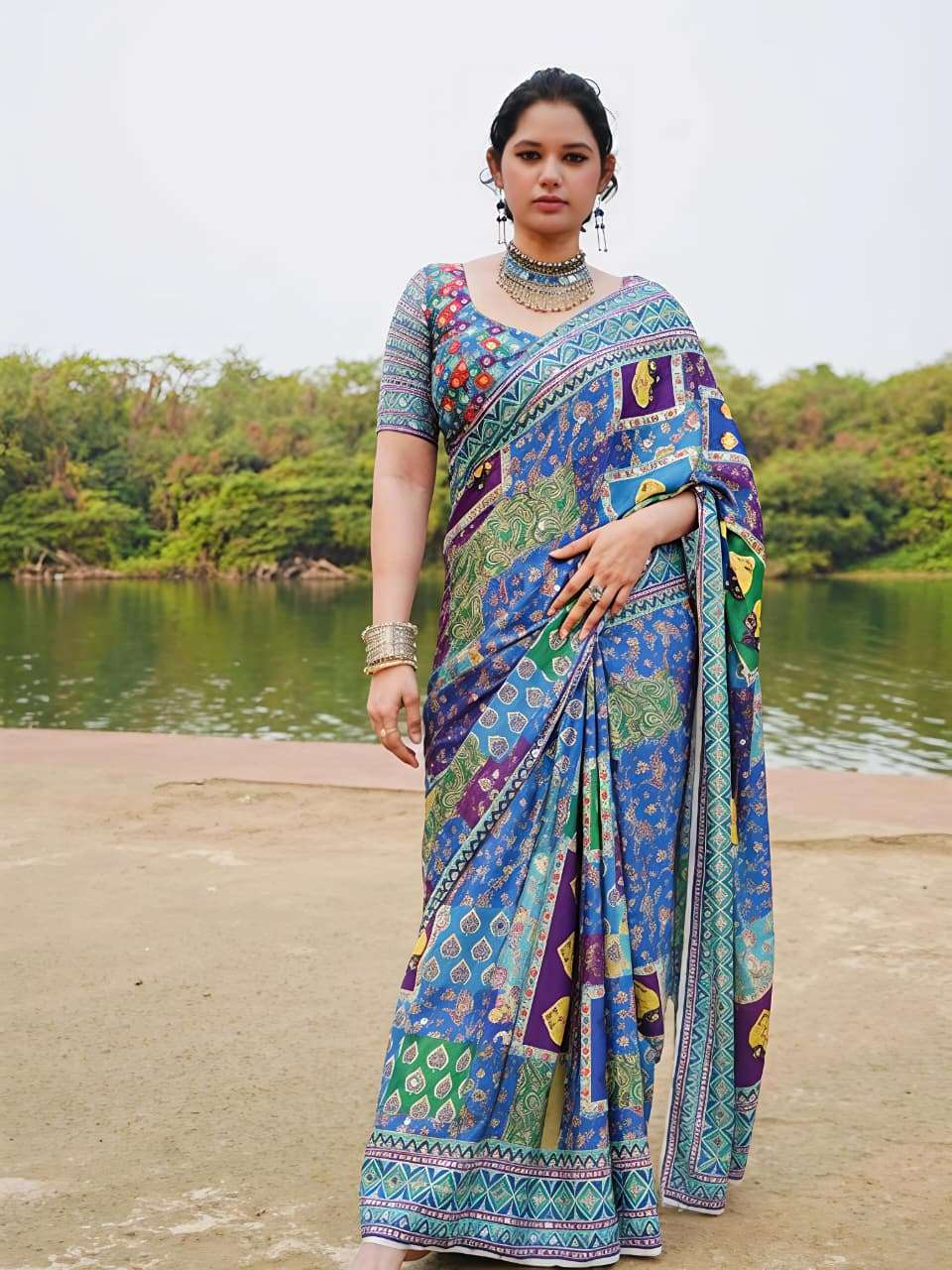 raj gharava Heavy and beautiful blue masakali georgette fanc...