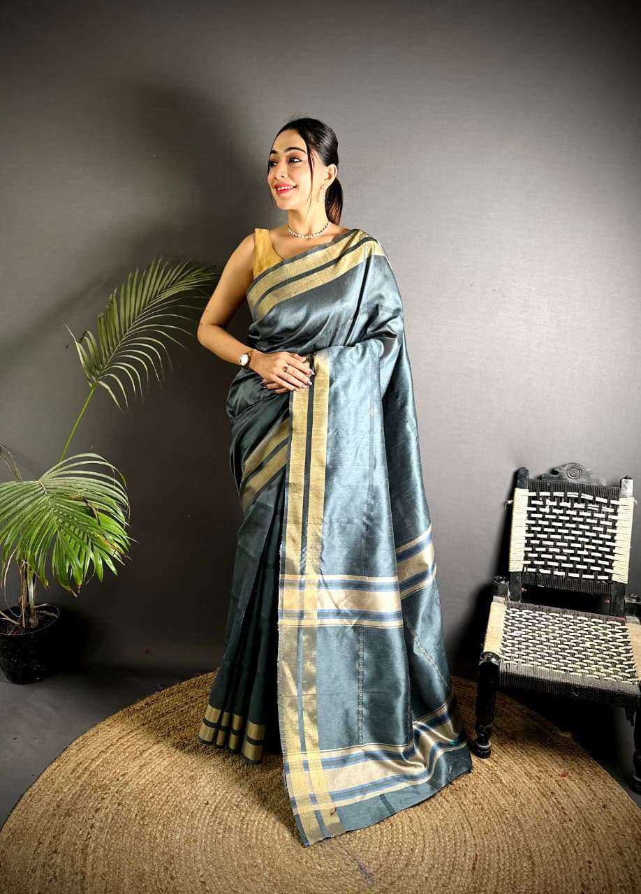 REVTHI ROW SILK FABRIC RICH PALLU WEAVING WORK WITH STYLISH ...
