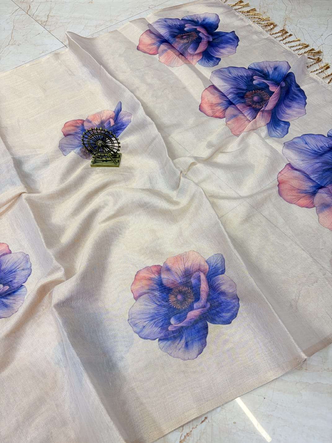 Soft and pure Erode Silk fancy fabric with beautiful flower ...