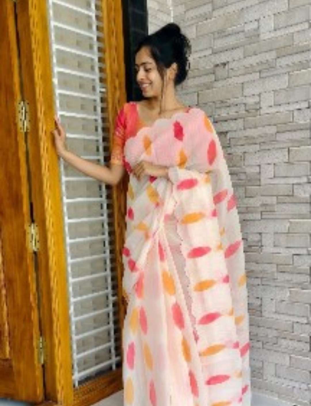 super Plain Linen with beautiful and fancy Digital Print Wit...