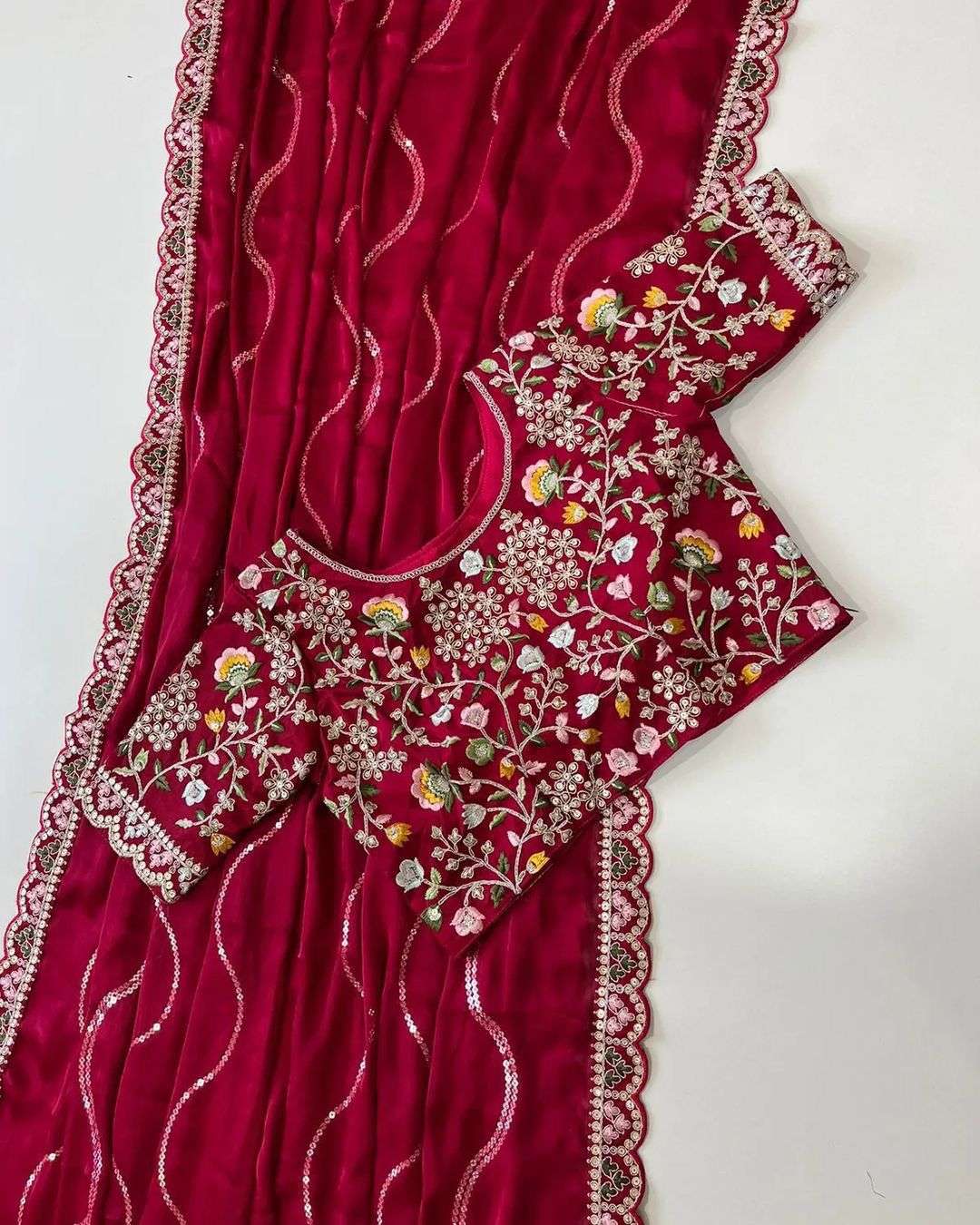  SUPER TRENDING DESIGNER BLOOMING RANGOLI FANCY FABRIC SAREE...