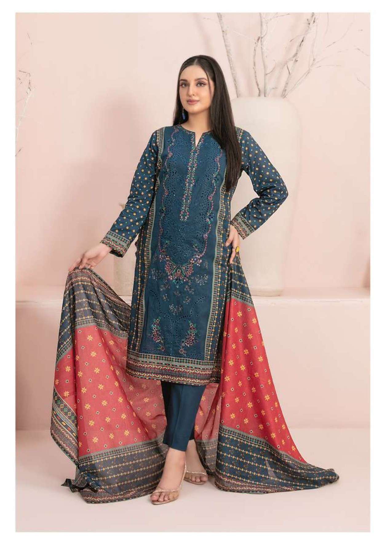 TAWWAKAL FABRICS SEVIL VOL 1 TOP LAWN EMBROIDERY DIGITAL PRI...