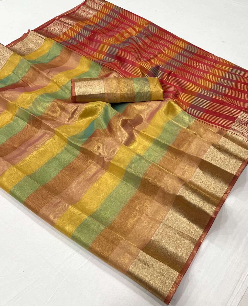 twirling Handloom Banarasi Tissue Fabric Multi weave Saree w...