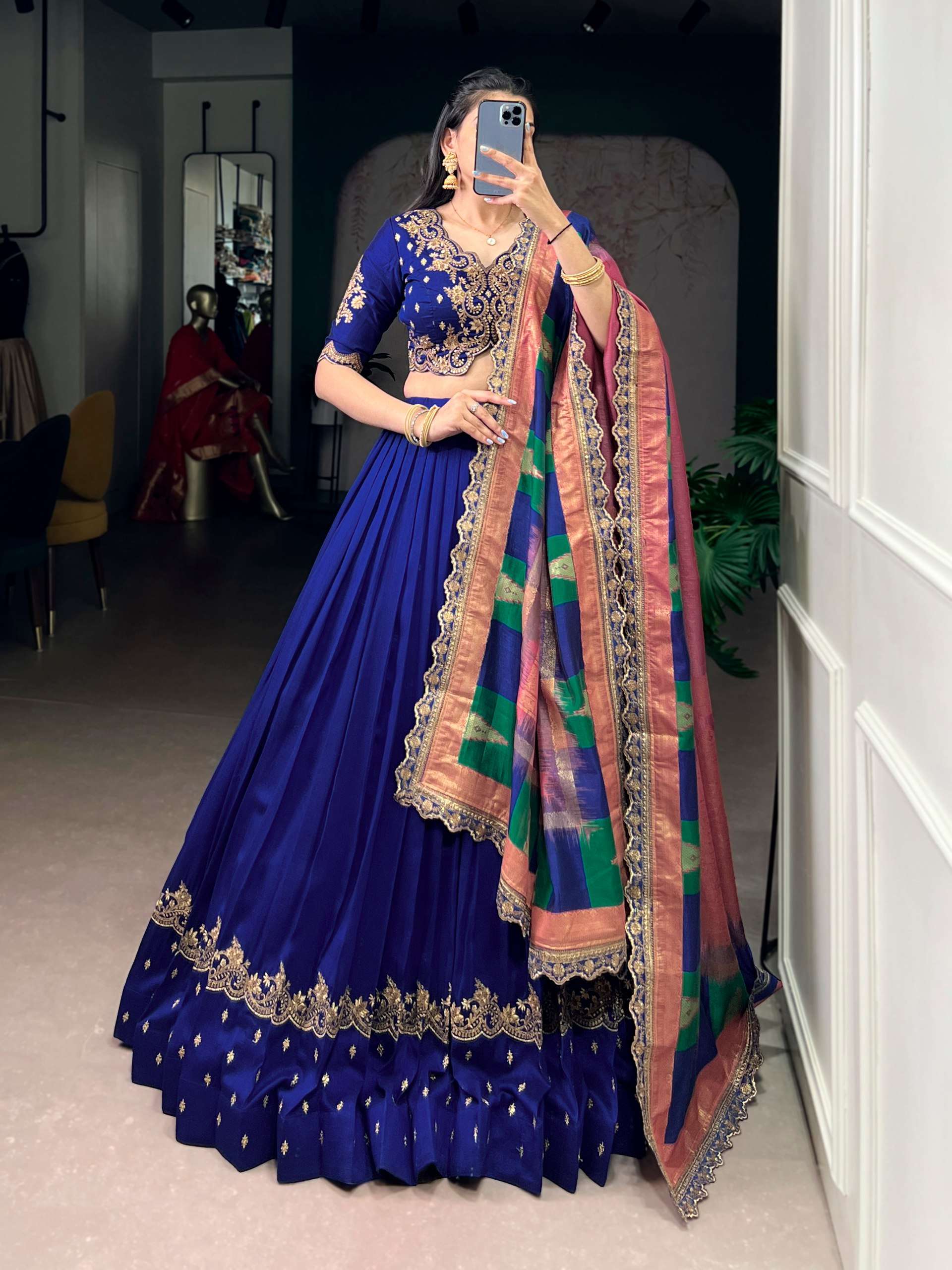 When detailed thread embroidery meets soft shimmer on Vichit...