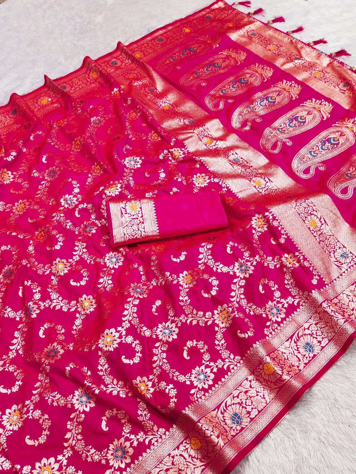 b 6 Soft and pure Banarasi fantastic silk fancy fabric with ...