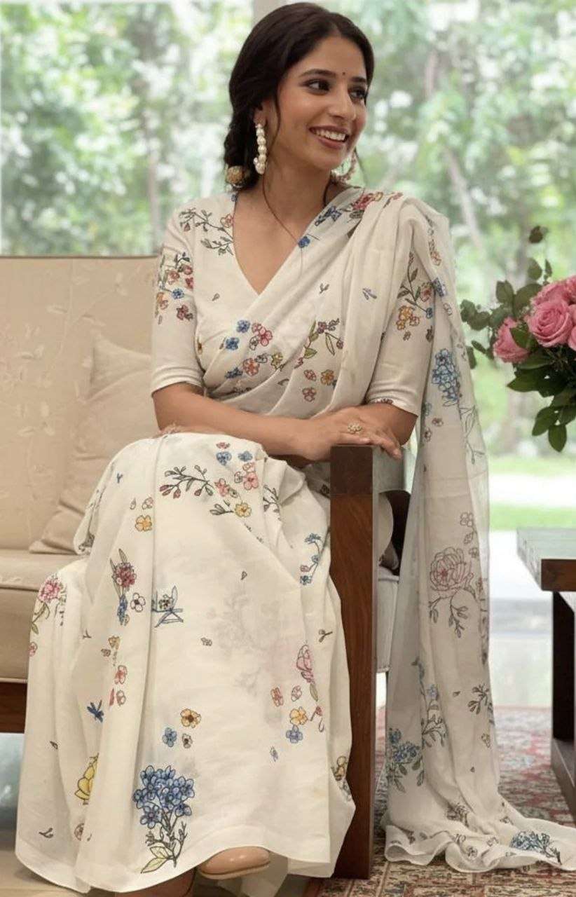 BEAUTIFUL FLOWER PRINT ON SPECIAL LILAN AND COTTAN MIX FABRI...