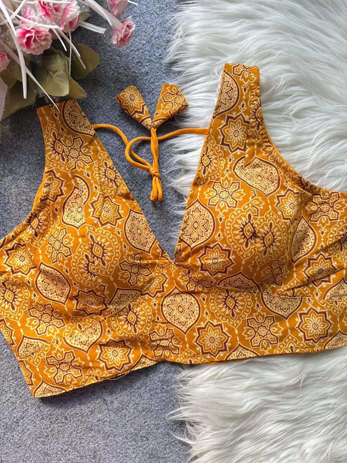 CLASSIC AND REGAL COTTON COMFORTABLE FABRIC BLOUSE WHOLESALE...