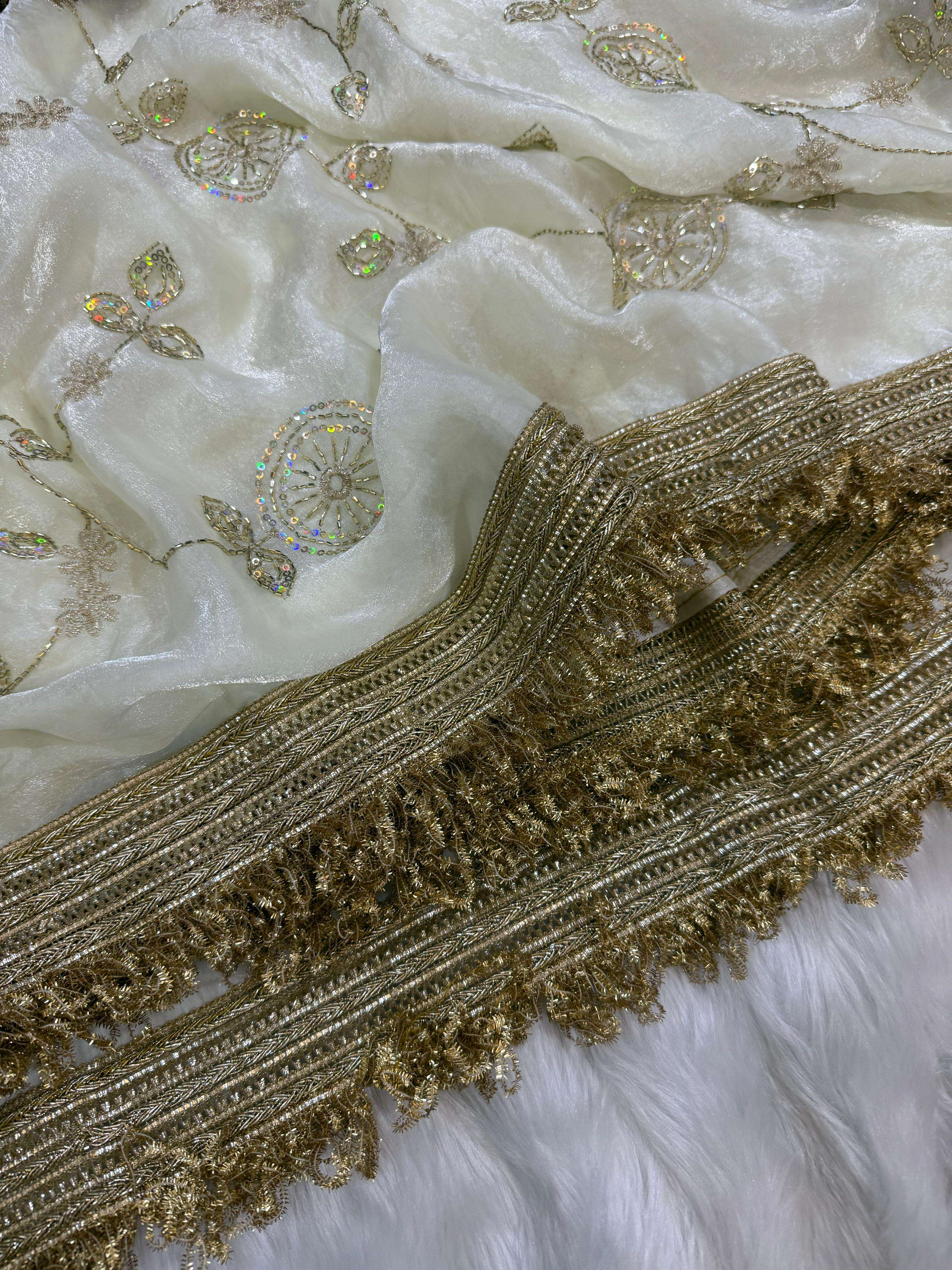   Fresh Arrival Beautiful and space Silk fancy fabric in 3 b...