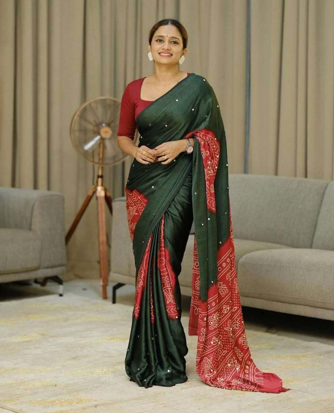 gajji silk classic and beautiful Fabric heavy and elegant mi...