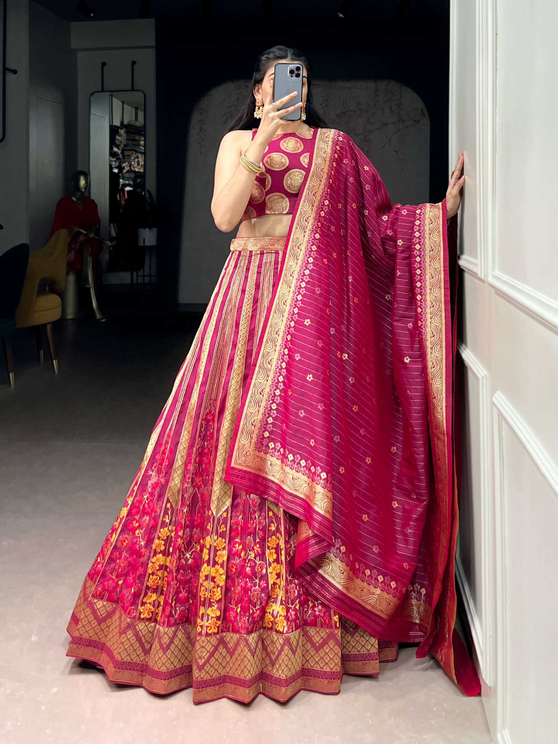 Make every occasion grand with the richness of Banarasi silk...
