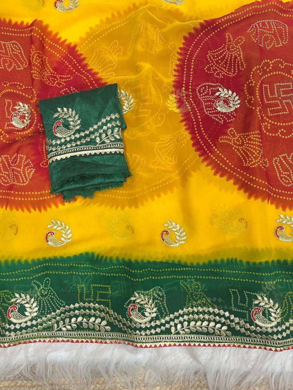 New Arrivals Beautiful Georgette fancy fabric with classic p...