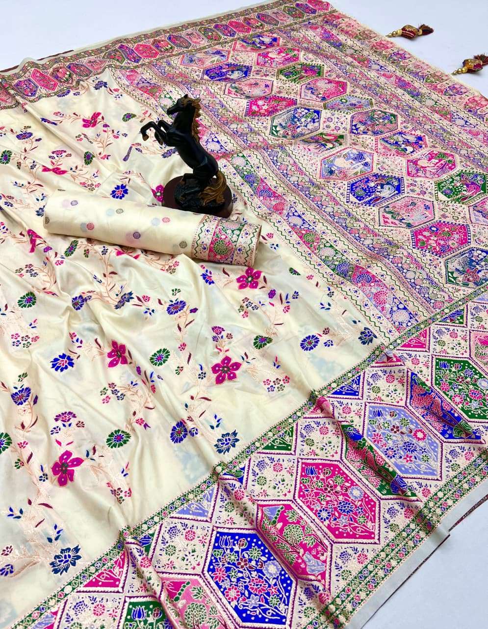 Rich Looking Pashmina Kashmiri silk fabric with meenakari ka...