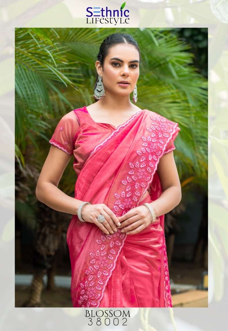 SETHNIC LIFESTYLE BLOSSOM BEAUTIFUL GOLD COLOUR INFUSED TWIL...