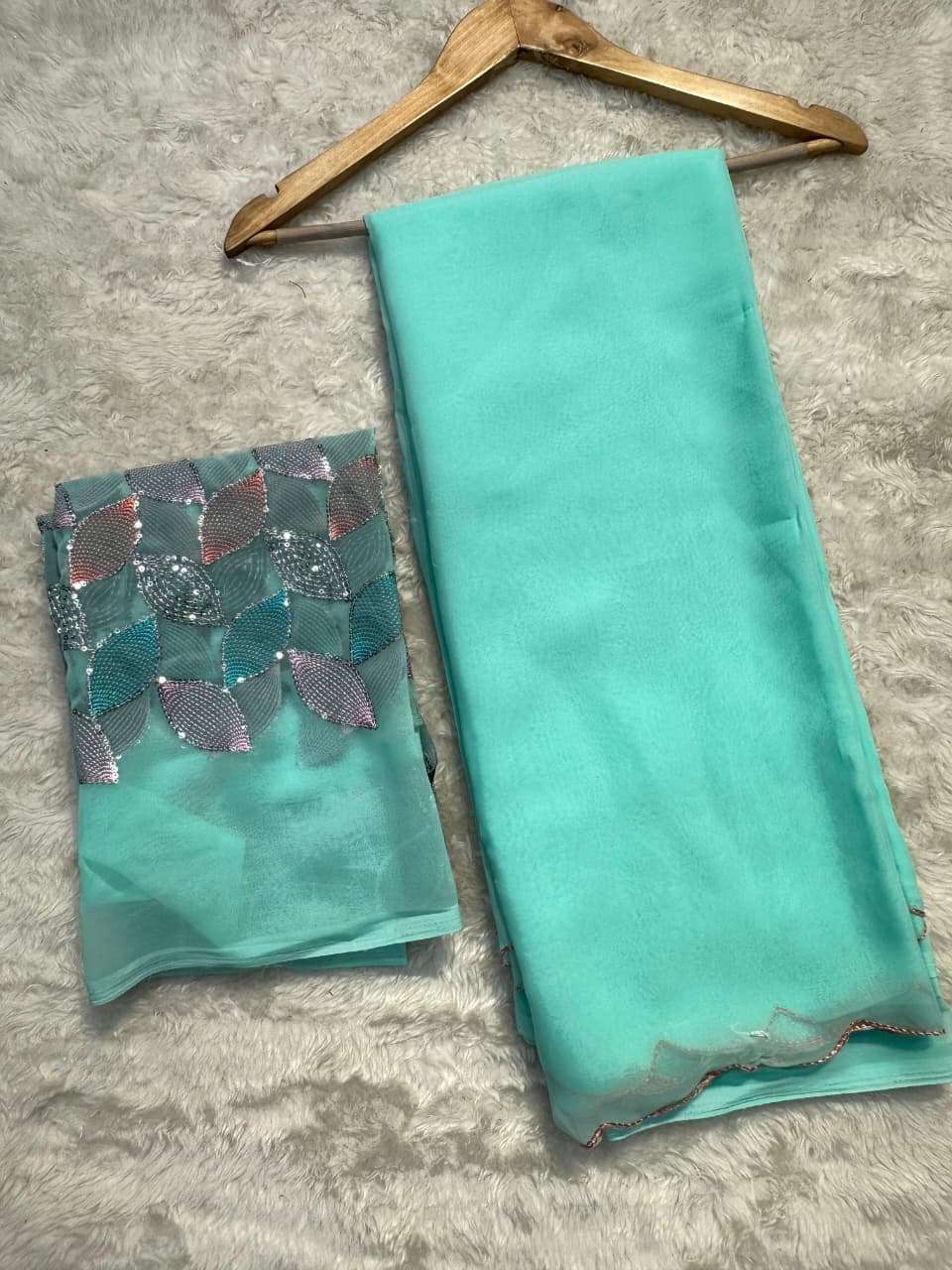  Stay beautiful with our new smooth Georgette fancy fabric ...