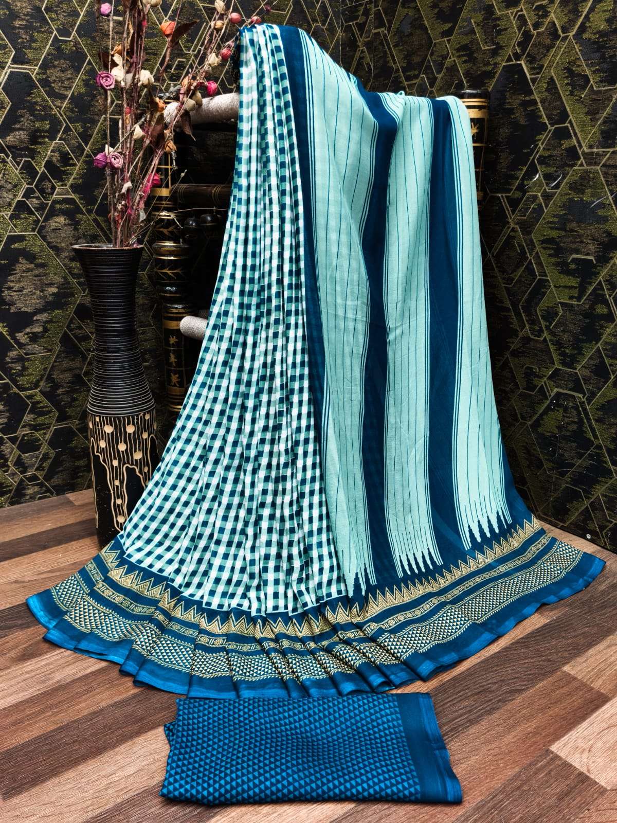 BEAUTIFUL SOFT SEMI GEORGETTE FANCY FABRIC SAREE RESELLER I...