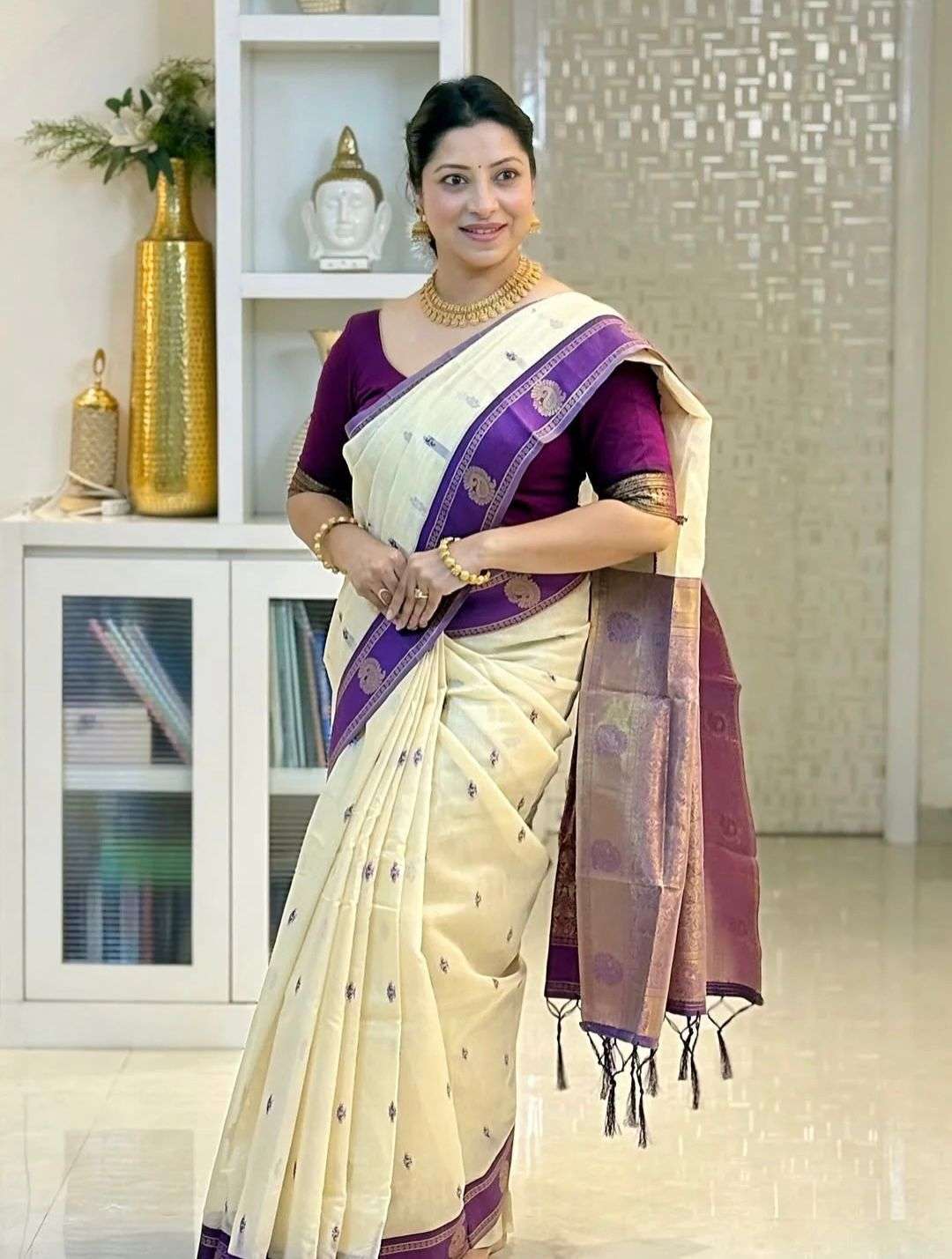 NEW SOFT LICHI SILK SOFT AND PURE FANCY FABRIC PARTY WEAR SA...