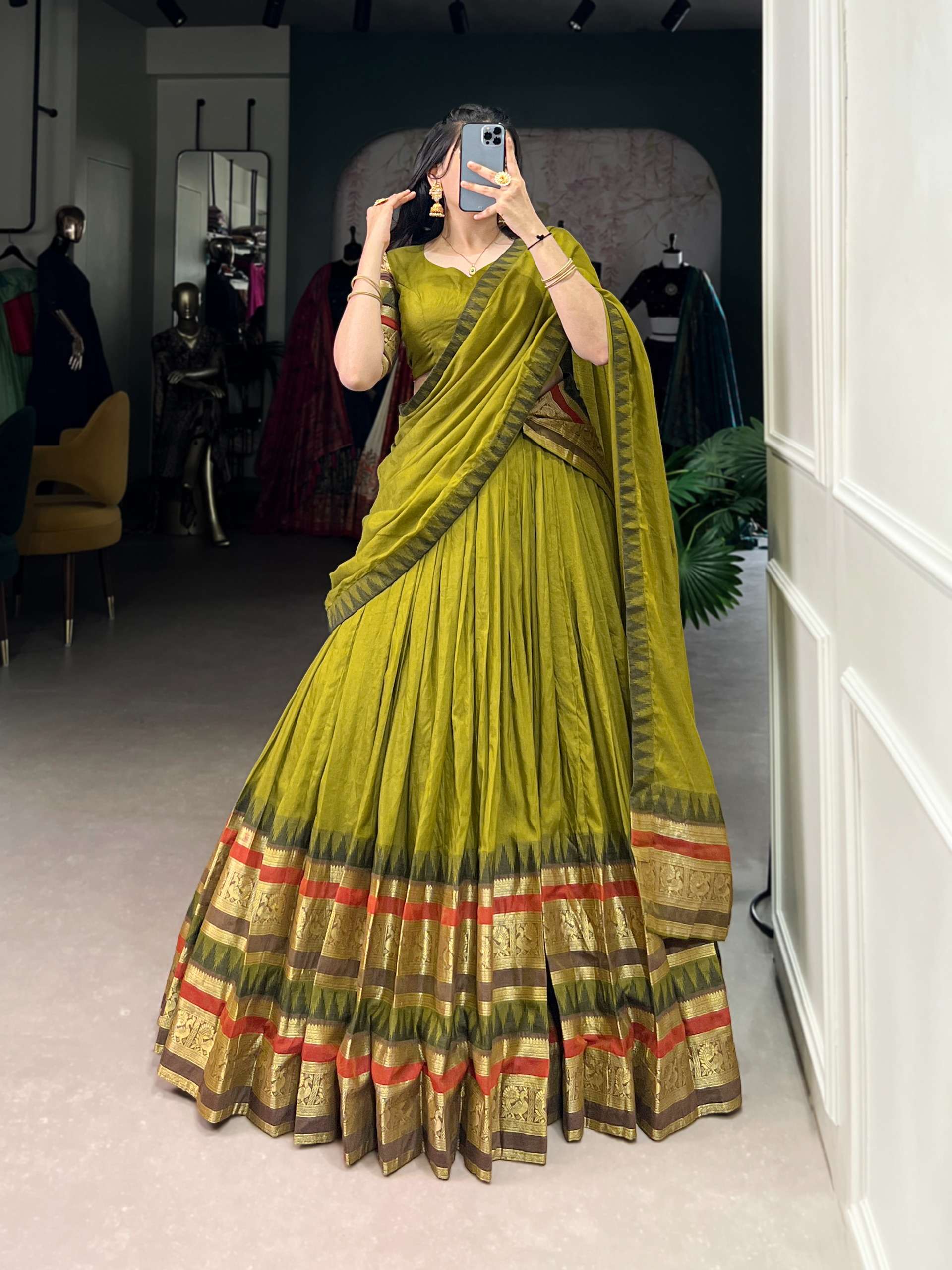 Nirupa A tale of royalty of classic woven in Chanderi and za...
