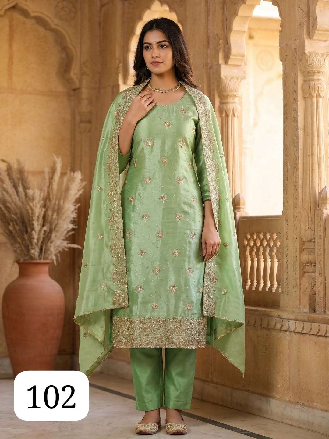 PC HINATA JIMMY CHU DESIGNER EMBROIYDERY WORK KURTI PANT SUI...
