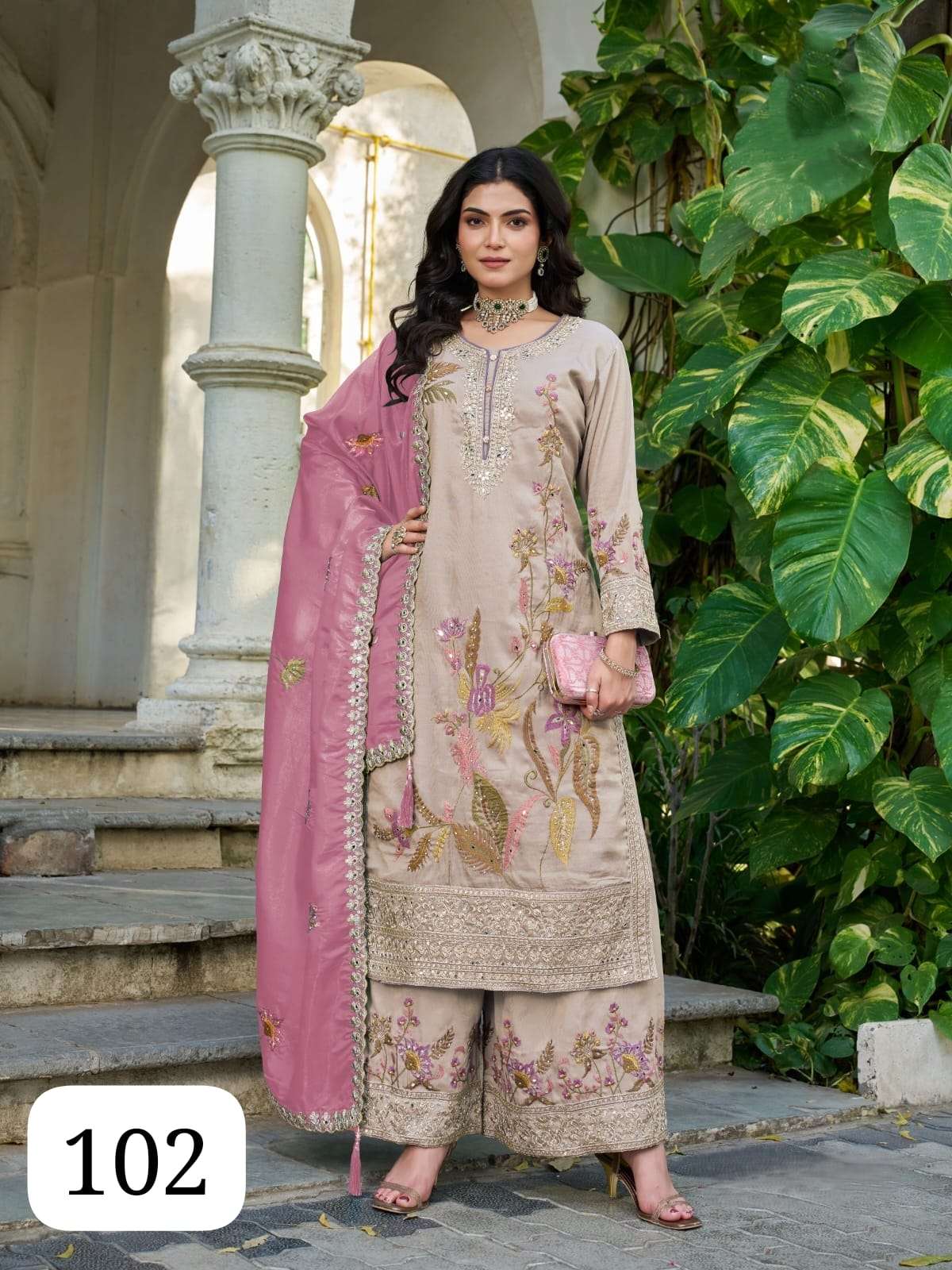 PC SUZUME SIMMER DESIGNER EMBROIYDERY WORK  KURTI PALAZZO SU...