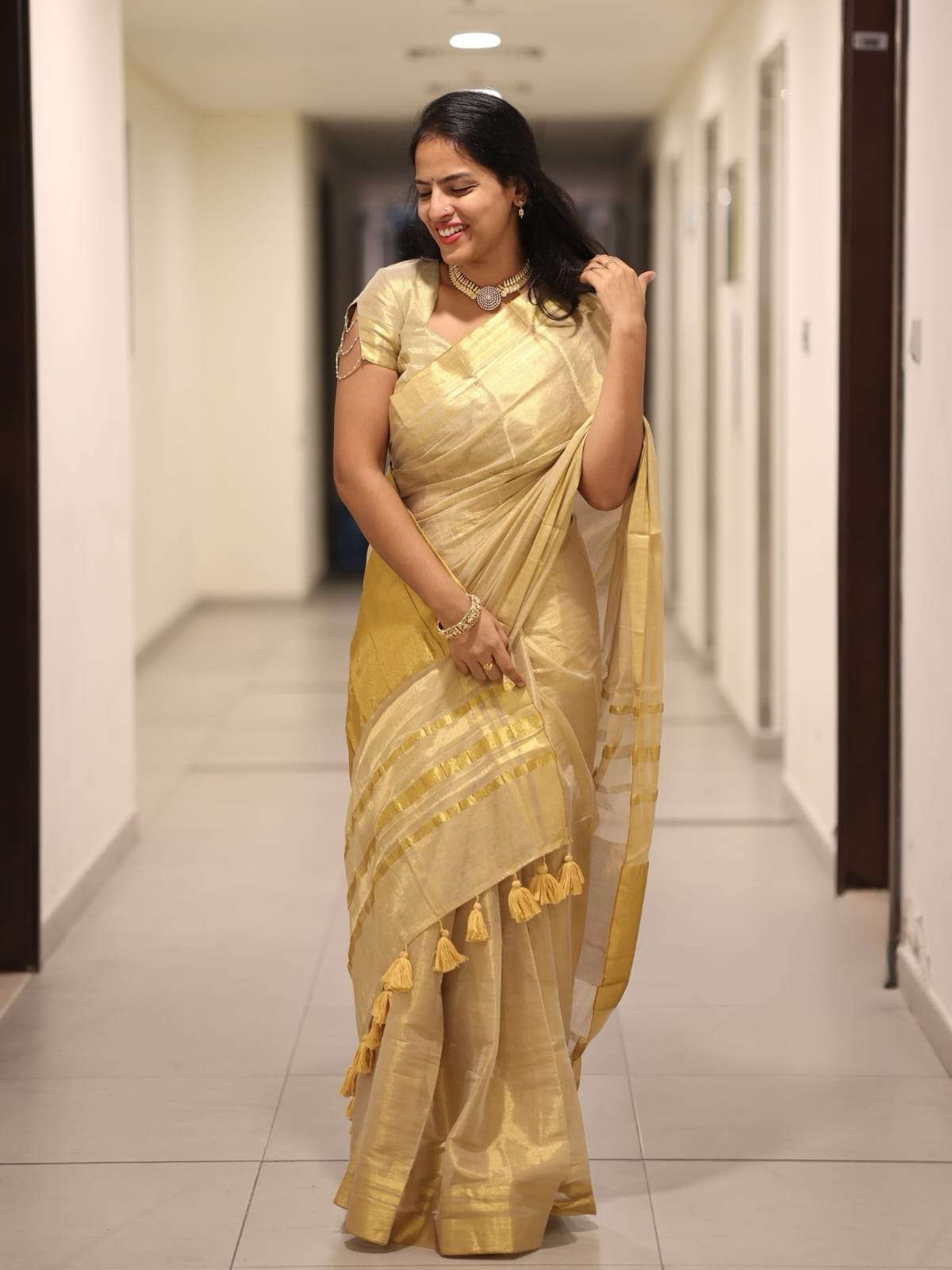 NEW ARRIVAL GOLD TISSUE PURE AND SOFT ERODE GOLD TISSUE SAREE WHOLESALE IN SURAT 