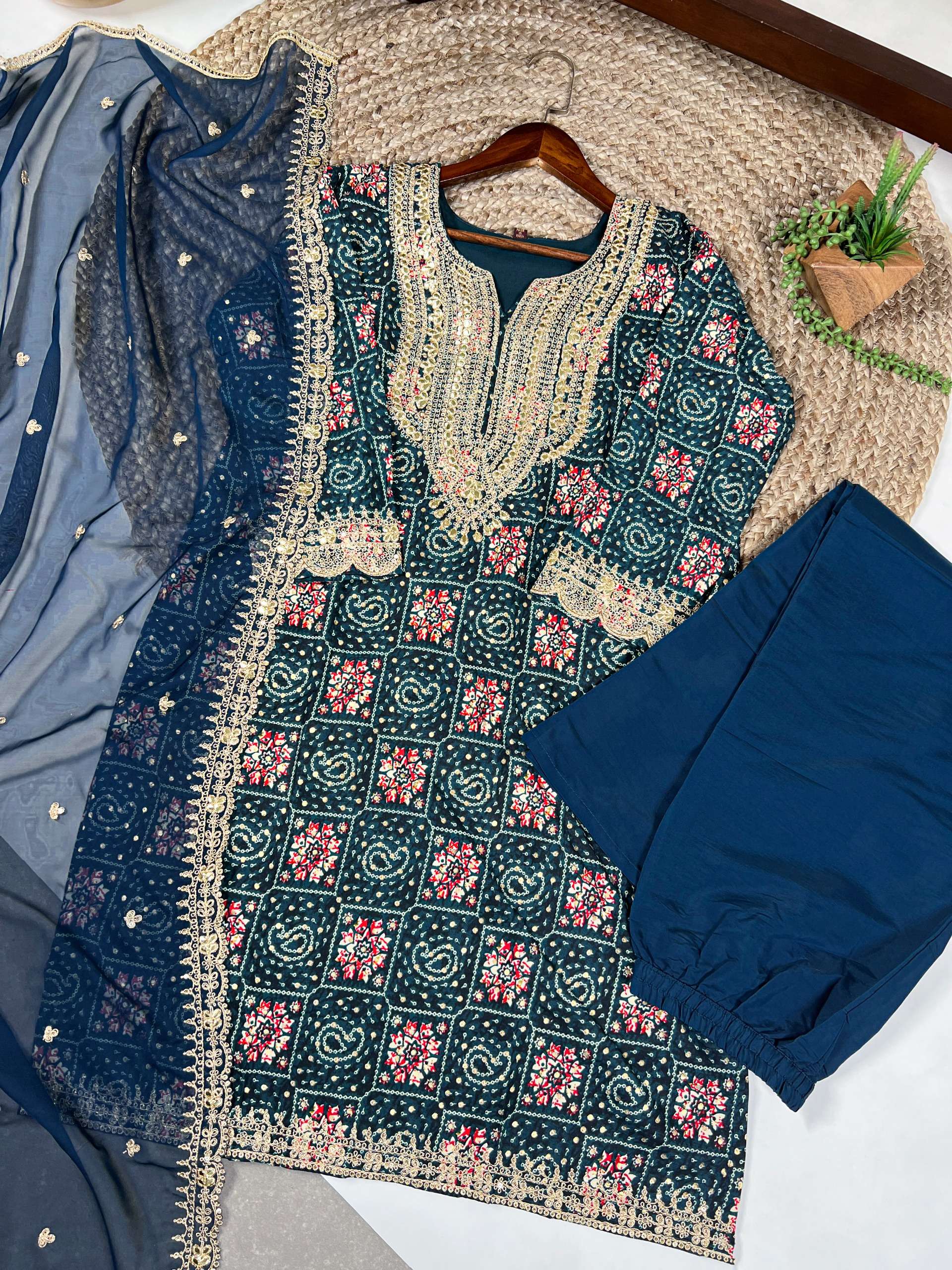 NNK3038 ETHNIC DRESS COLLECTION SEQUENCE HEAVY SUIT FOR WOMEN FESTIVAL BUY