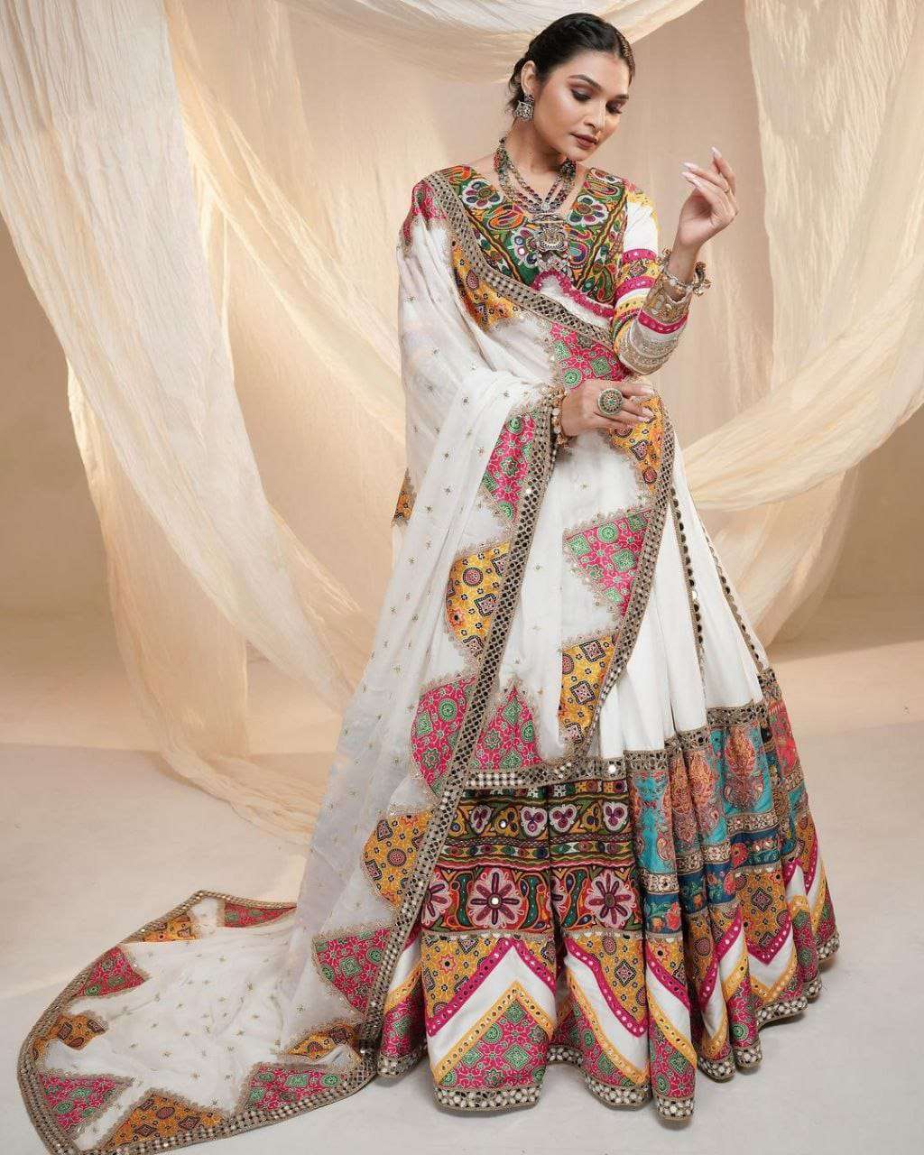  Presenting You Most Trending Navratri shiny garba night we...