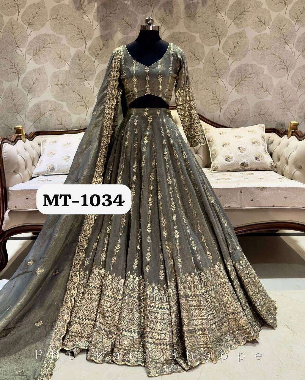 BRIDAL WEAR HEAVY STAR GEORGETTE EMBROIDERED WORK ON LEHENGA...