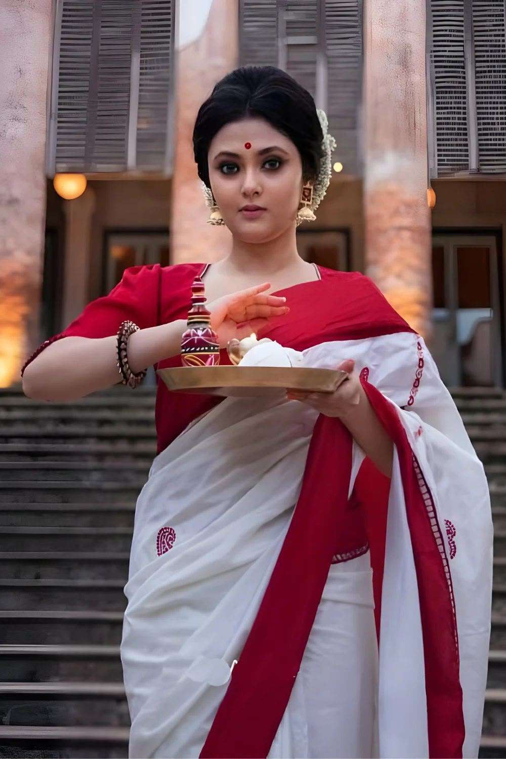 DURGA POOJA SOFT AND PURE LICHI SILK FANCY FABRIC SAREE WHOLESALE IN SURAT 5098 