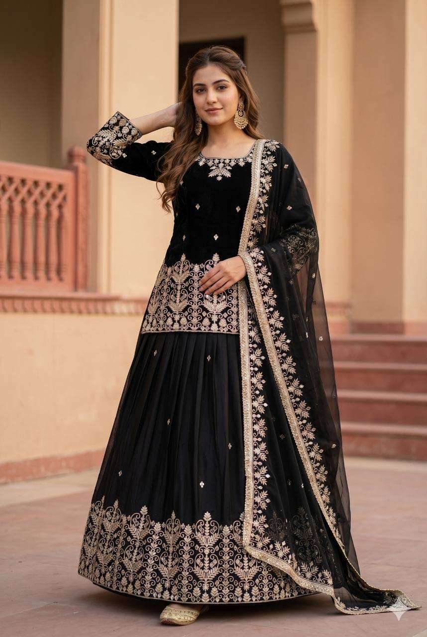 LUNCHING NEW DESIGNER WEAR HEAVY EMBROIDERY WORK ON TOP AND LEHENGA RESELLER IN SURAT MT 1075
