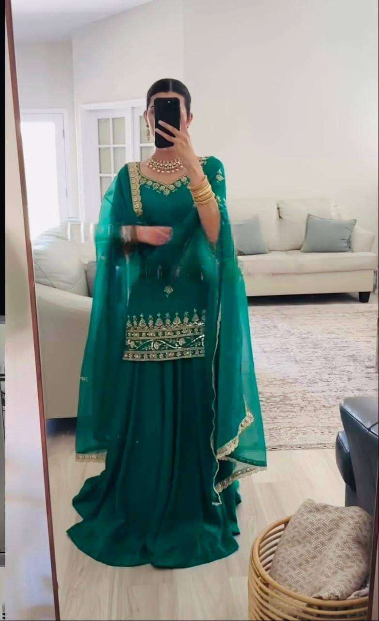 Natural Crepe Party Wear and wedding wear Look Top Lehenga and Dupatta supplier in surat MD 3050