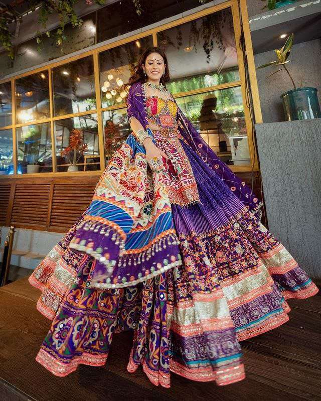  NAVRATRI WEAR HEAVY AND BEAUTIFUL BUTTER SILK FABRIC WITH DIGITAL PRINT ON LEHENGA CHOLI WHOLESALE IN SURAT