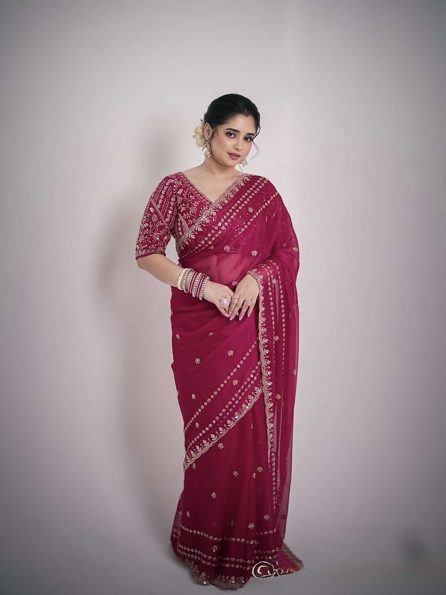 party wear Soft Space elegant Silk fabric with beautiful work on saree 5540