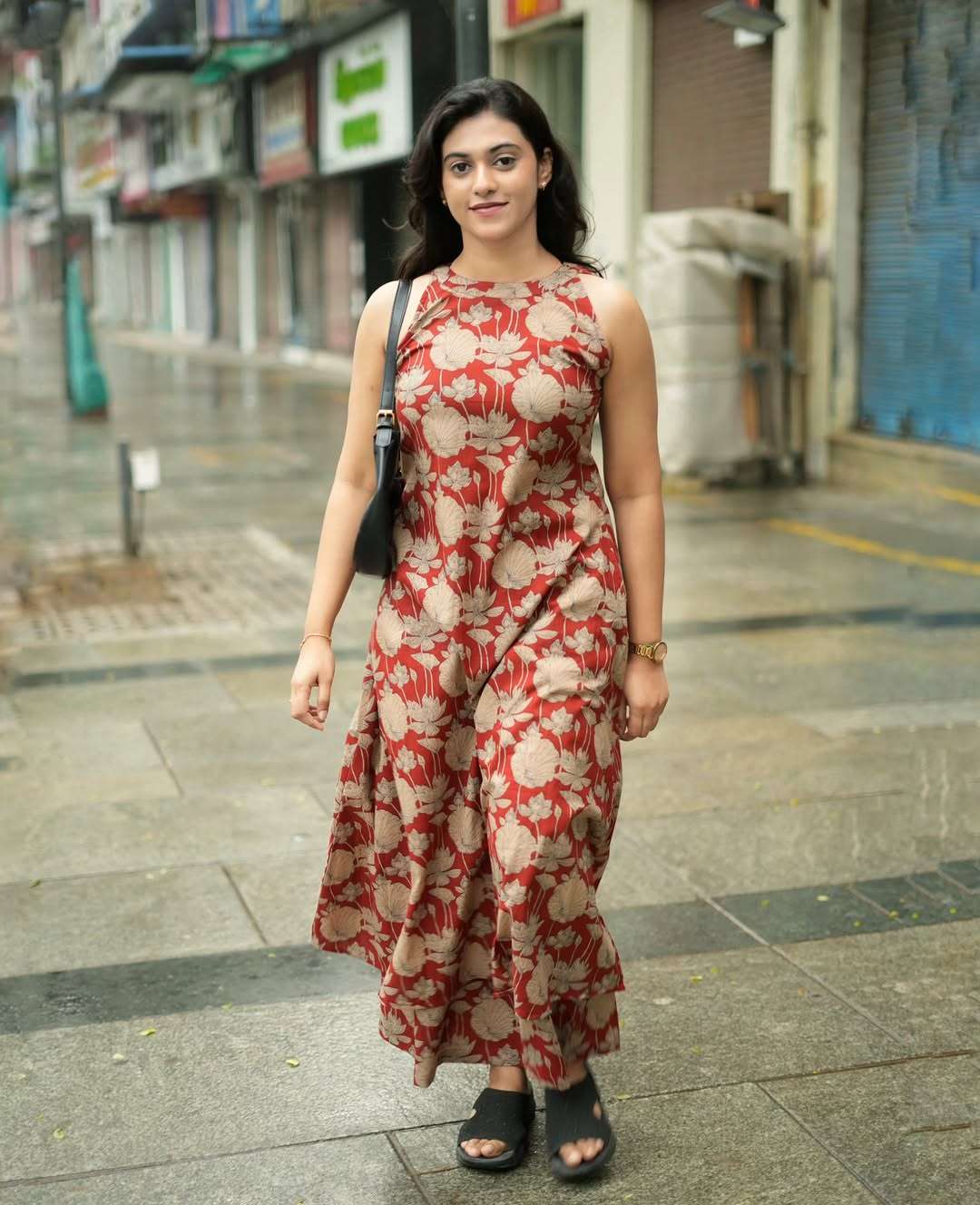 PREMIUM COTTON FABRIC HALTER NECK STYLE A LINE 2 PIECE POCKET TREND GUJARAT