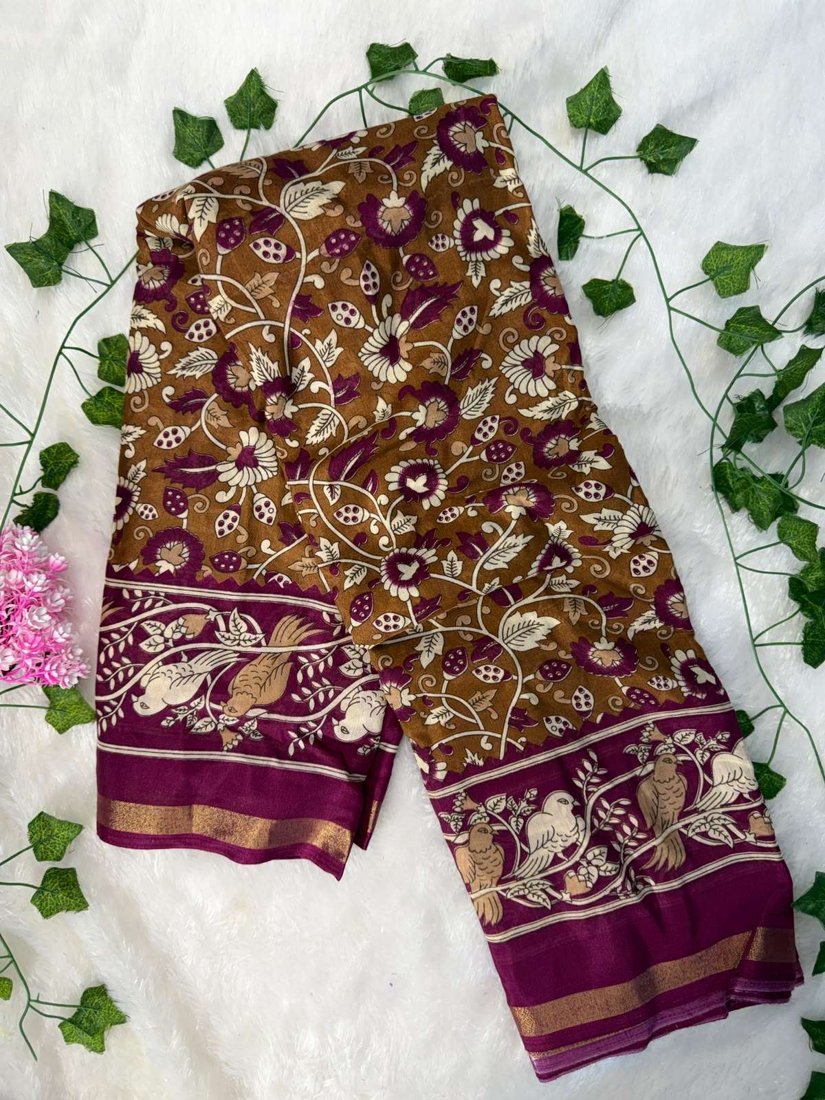 PURE AND SOFT MUL MUL COTTON FABRIC SAREE WHOLESALE IN SURAT PRACHI