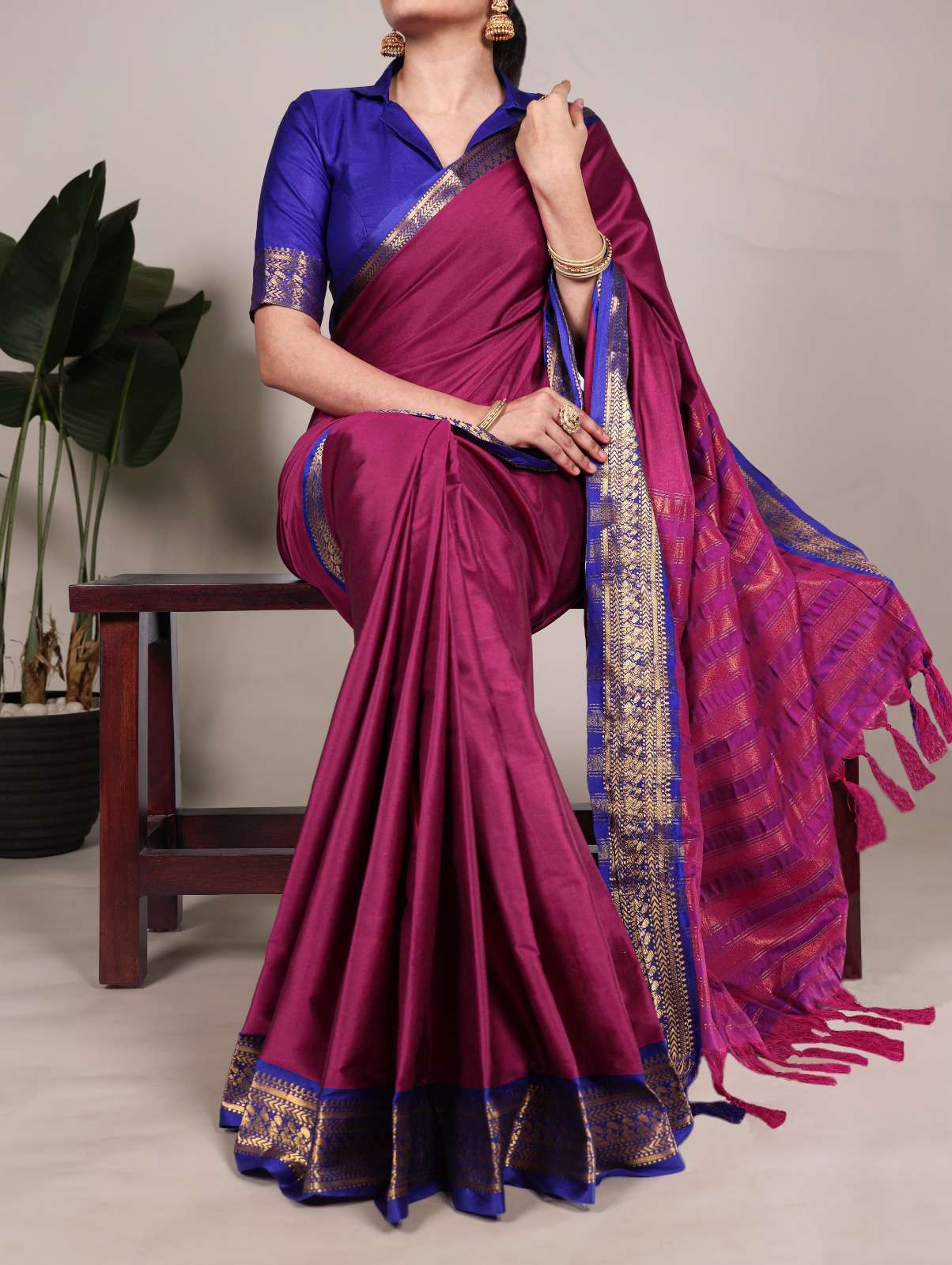Stunning soft Aura Silk fabric saree Regular wear wholesale in surat 7100