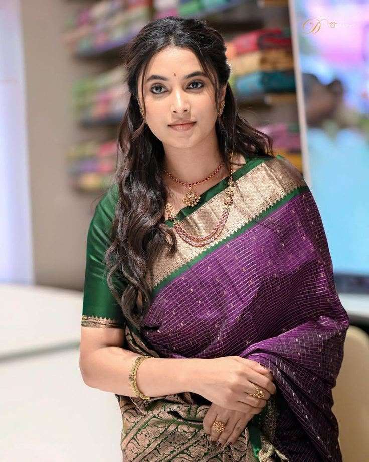  SUPER SOFT AND PURE LICHI SILK CLOTH FABRIC SAREE SUPPLIER IN SURAT 307