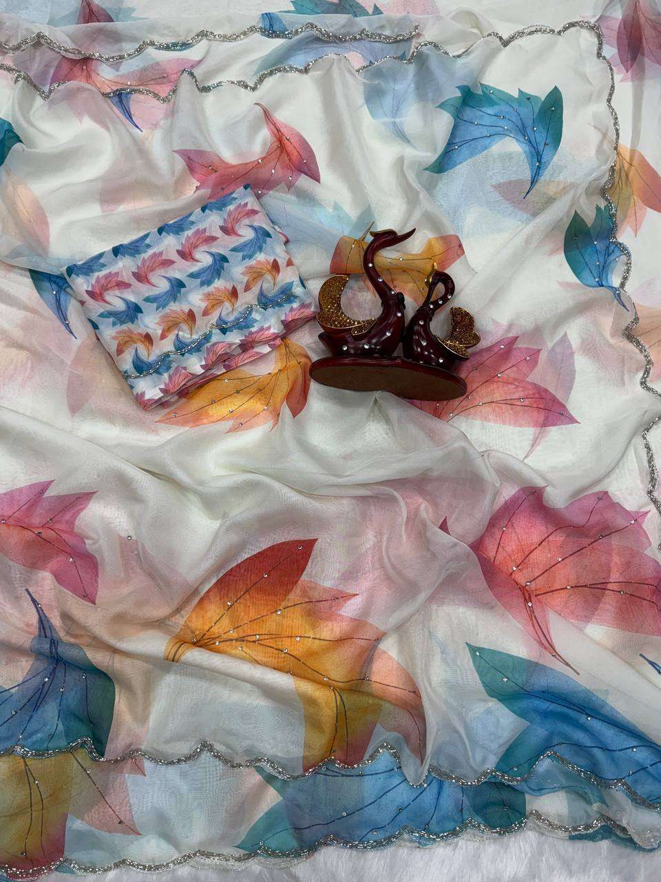 Tebby Silk Super soft fabric saree with Beautiful floral print on saree wholesale in surat 5562