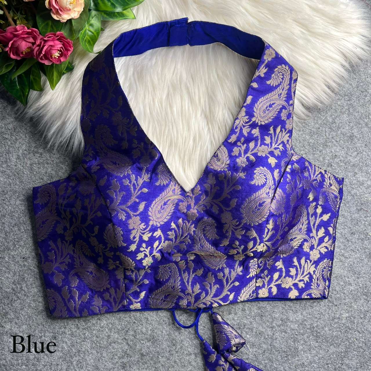 HALTER NECK STYLE HEAVY KING KHAB BANARASI FABRIC BLOUSE RESELLER IN SURAT 