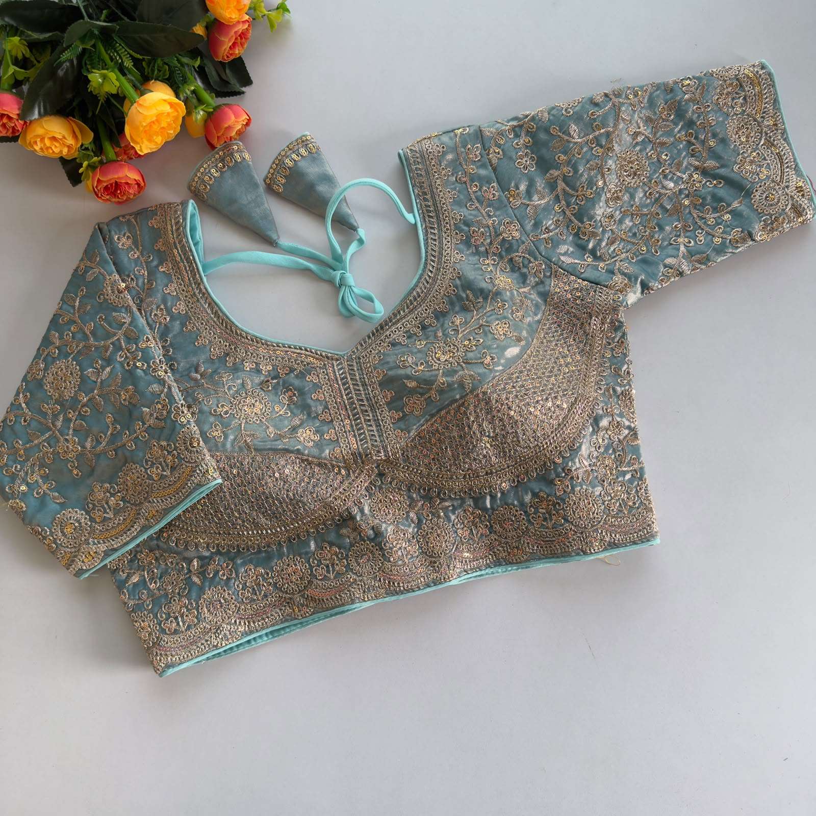 HEAVY AND PURE SPACE SILK FANCY FABRIC BLOUSE RESELLER IN SURAT 1550