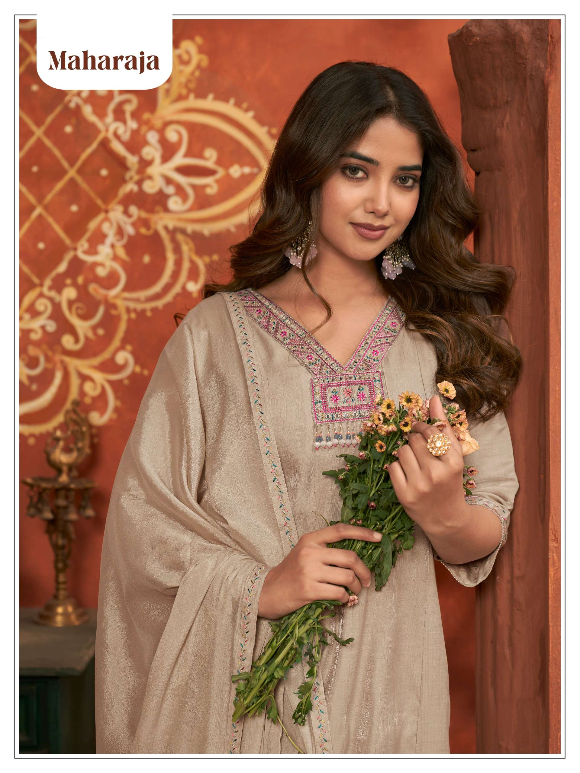 MAHARAJA COTTON INNER HANDWORK FLARE KURTI SUIT HEAVY PATTERN CLASSIC DEALER