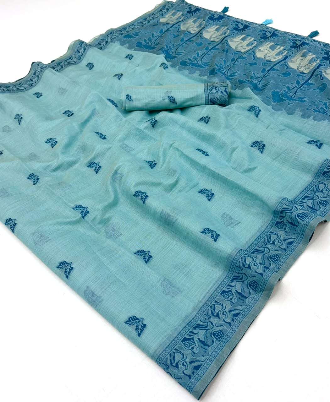 RajMata Series Tapti Cotton Soft cotton with Fancy Jamdani style fabric saree wholesale in surat