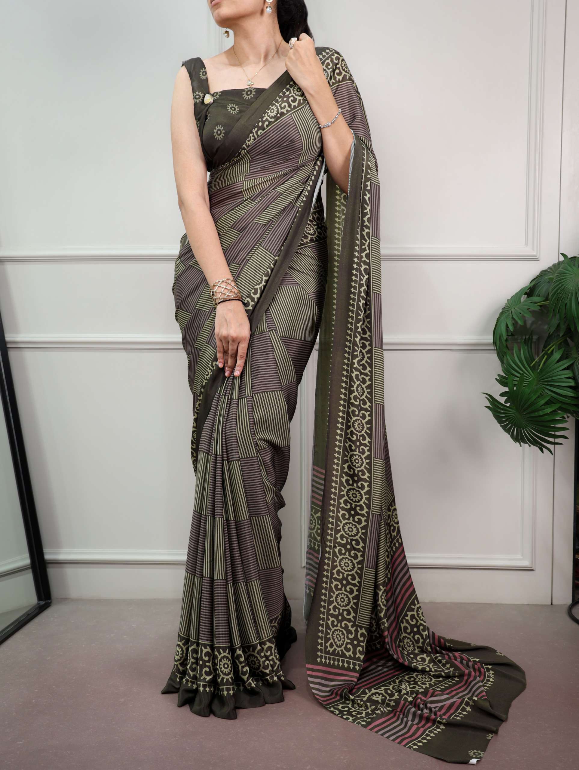 Soft and classic satin crepe Fancy fabric saree reseller in surat 7081 
