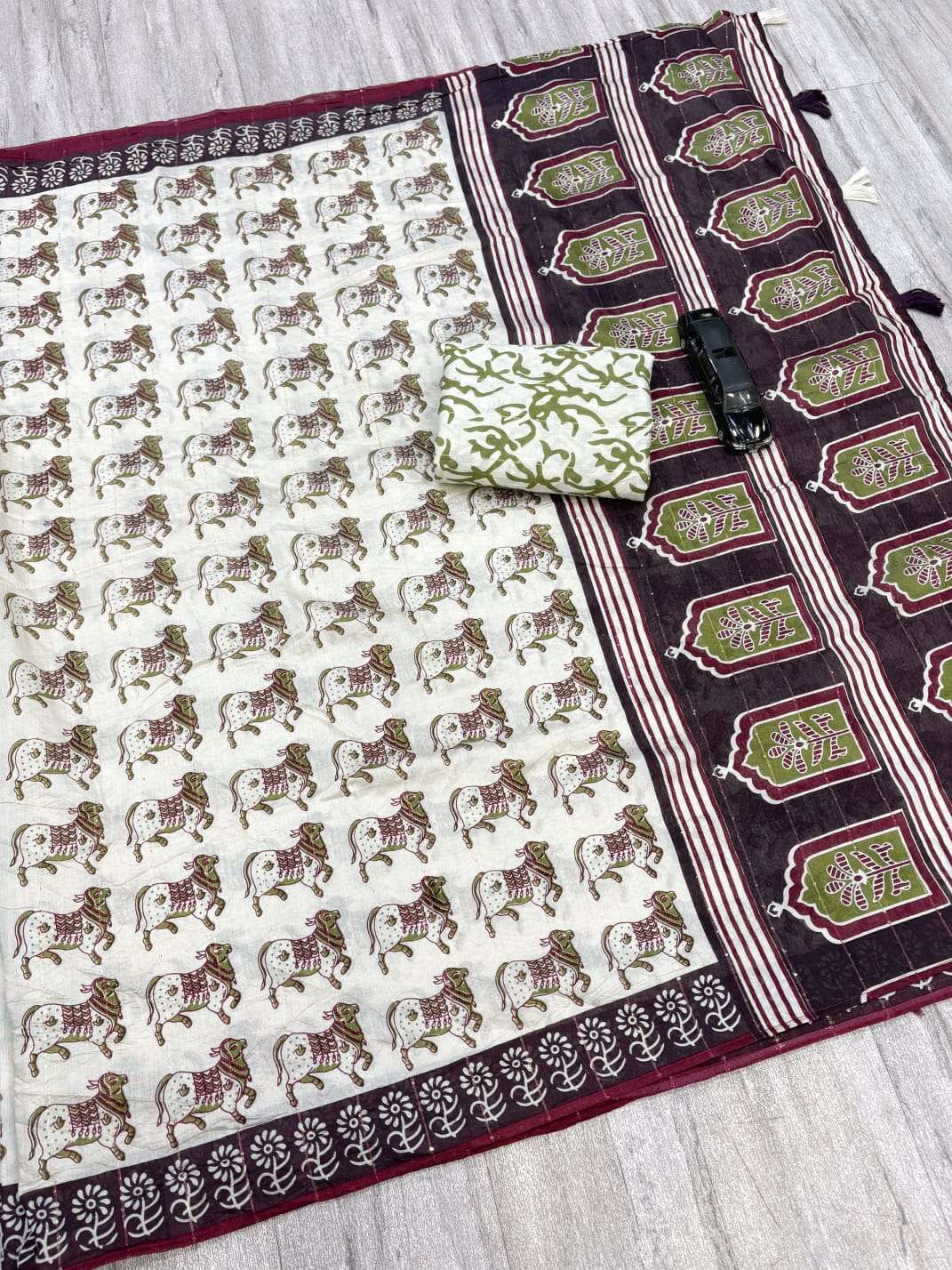 Soft Mal Chanderi Cotton pure fabric with Ajrakh Print on Saree reseller in surat