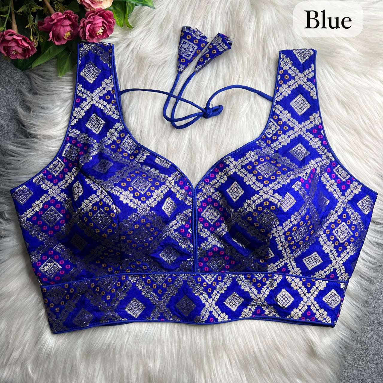  SWEET HEART NECK HEAVY JARI BANARASI FABRIC BLOUSE WHOLESALE IN SUART