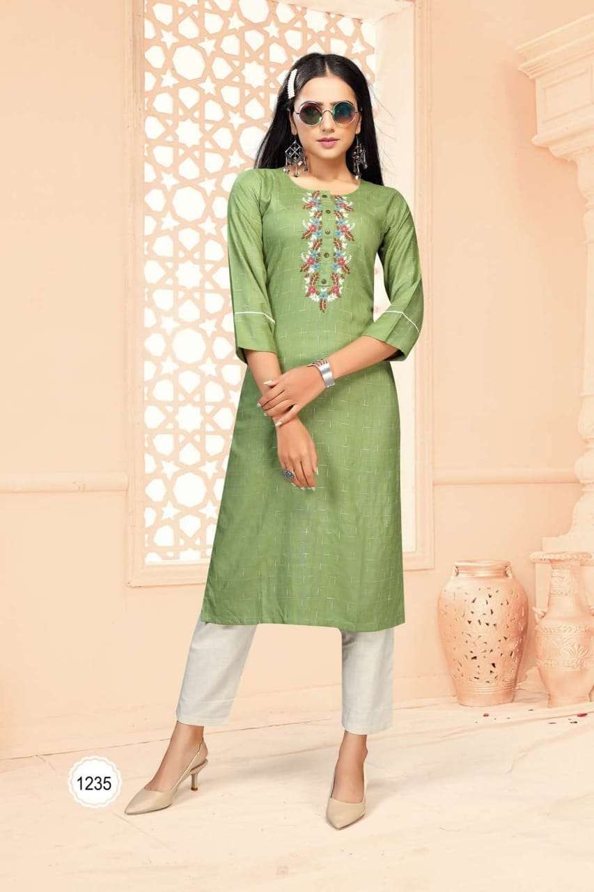 SONY BY HIVA BRAND FANCY FABRIC HEAVY HAND AND EMBROIDERY WORK KURTI  WHOLESALE AND DEALER