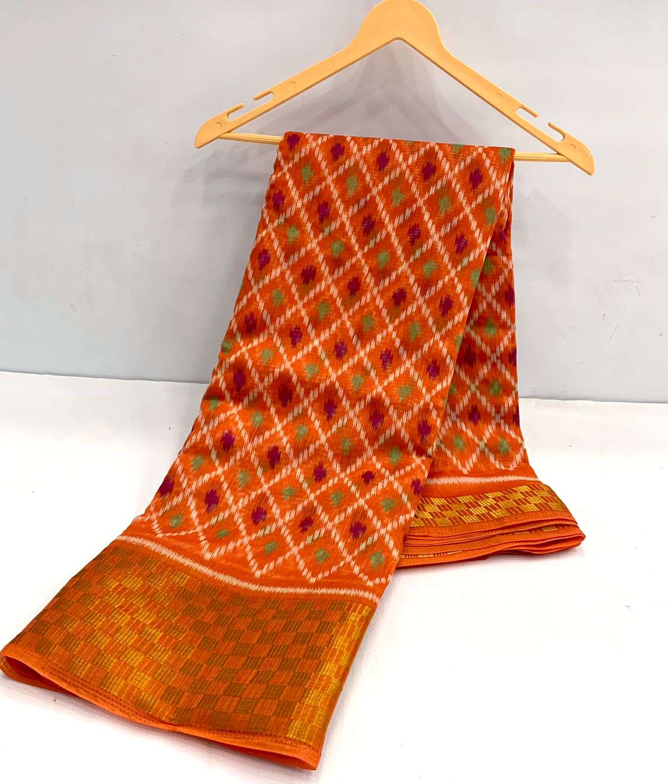 Catalogue - Chandni Silk in Navi Peth, Solapur - Justdial