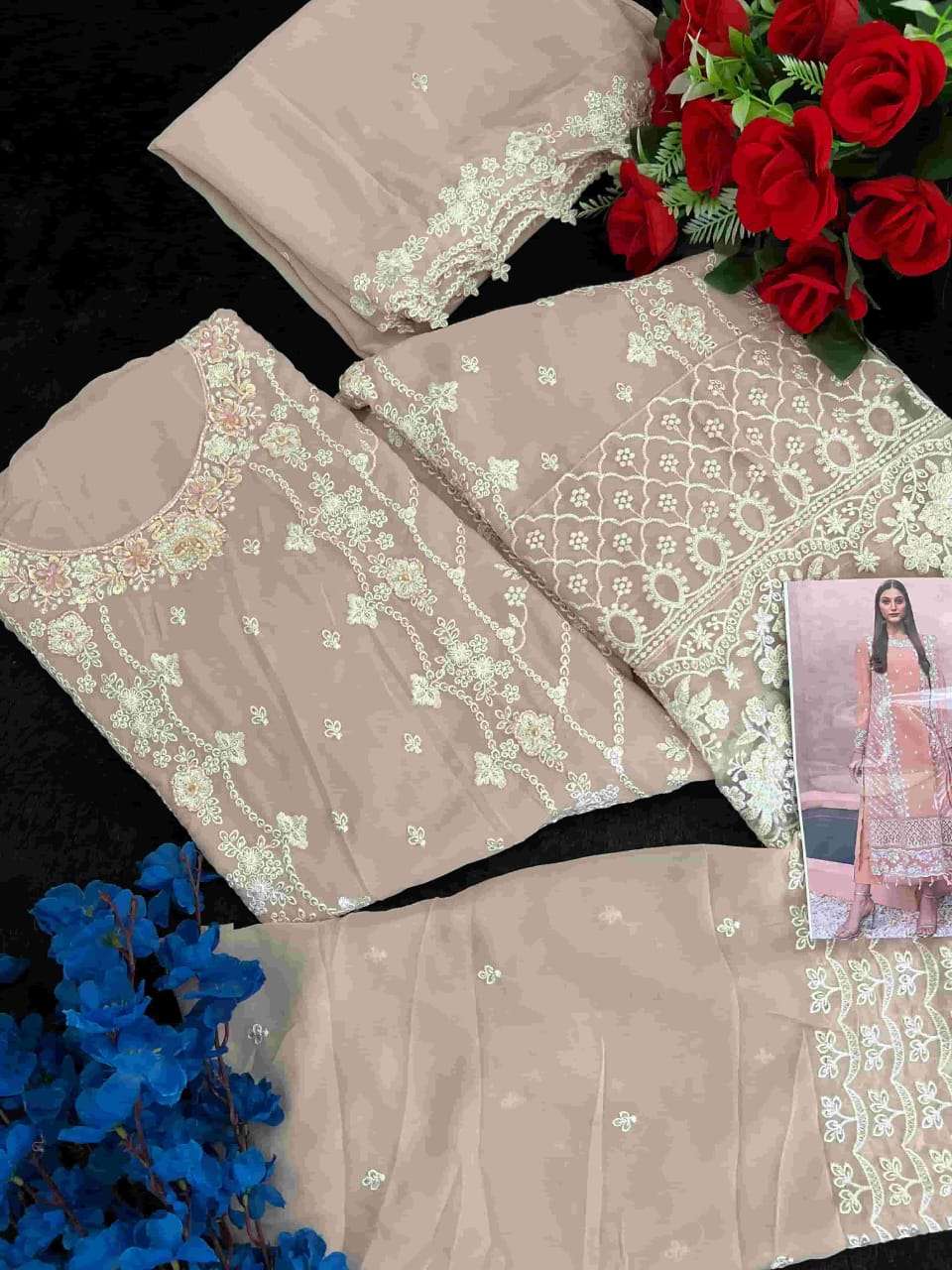 SERINE S 332 GEORGETTE HEAVY KHATLI WORK PAKISTANI SUIT FOR WOMEN FESTIVAL EXPORT SERINE S 332 GEORGETTE HEAVY KHATLI WORK PAKISTANI SUIT FOR WOMEN FESTIVAL EXPORT