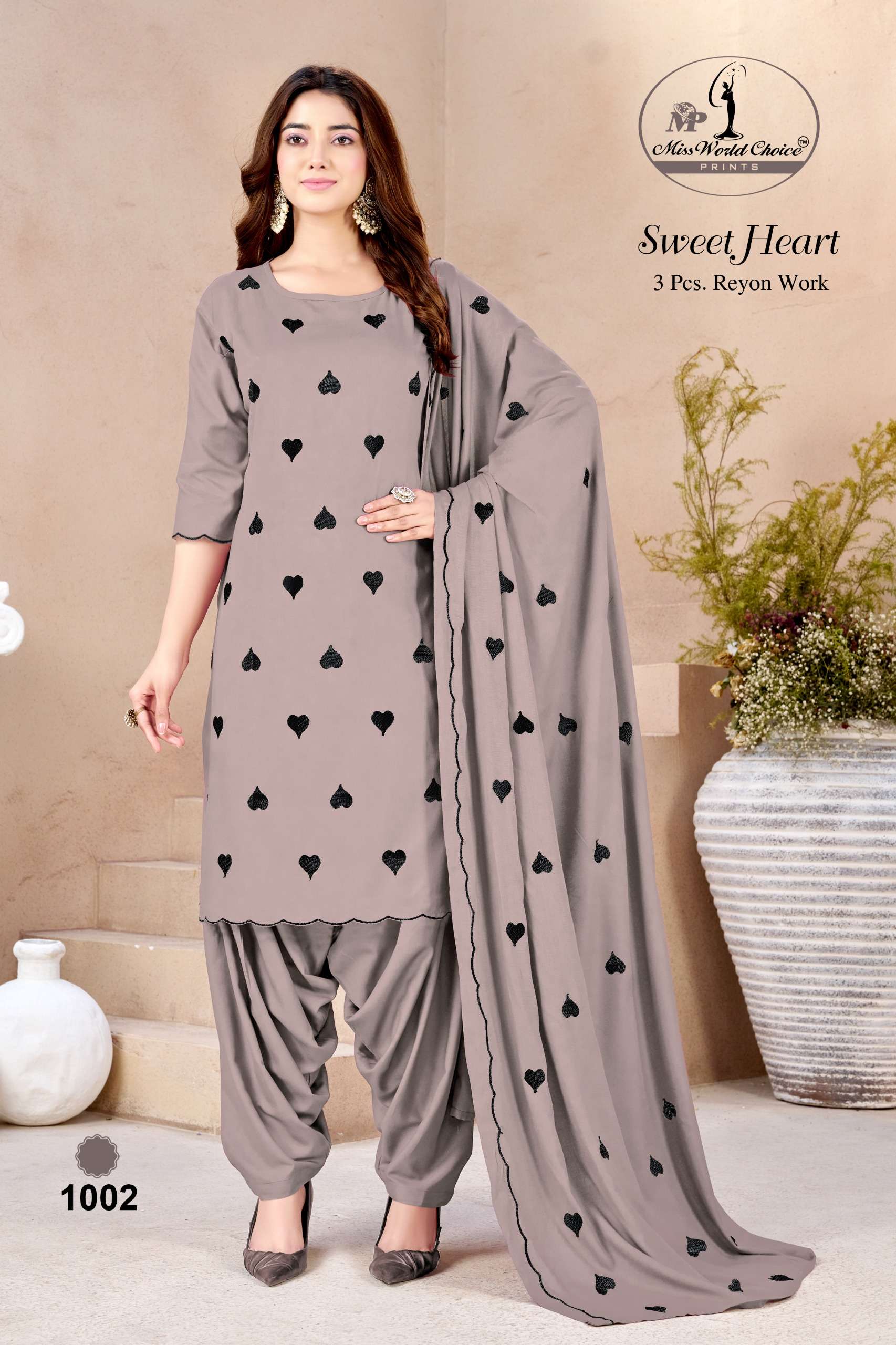 MISS WORLD SWEET HEART RAYON WITH HEAVY EMBROIDERY SALWAR SUIT NEW BRAND SUPPLIER MISS WORLD SWEET HEART RAYON WITH HEAVY EMBROIDERY SALWAR SUIT NEW BRAND SUPPLIER