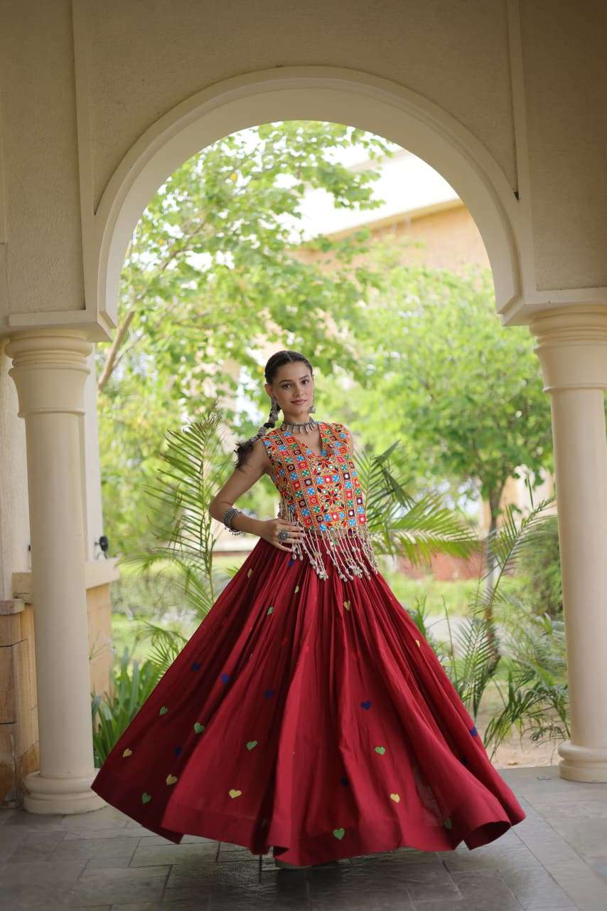 NAVRATRI FESTIVE VIBE WITH THIS NEW COLLECTION COTTON LEHENGA CHOLI WHOLESALE IN SURAT 7181 NAVRATRI FESTIVE VIBE WITH THIS NEW COLLECTION COTTON LEHENGA CHOLI WHOLESALE IN SURAT 7181