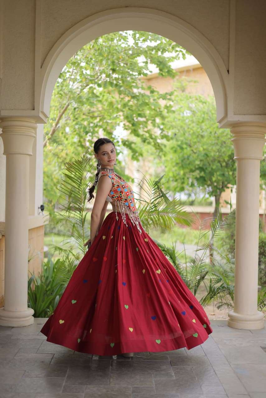 NAVRATRI FESTIVE VIBE WITH THIS NEW COLLECTION COTTON LEHENGA CHOLI WHOLESALE IN SURAT 7181 NAVRATRI FESTIVE VIBE WITH THIS NEW COLLECTION COTTON LEHENGA CHOLI WHOLESALE IN SURAT 7181